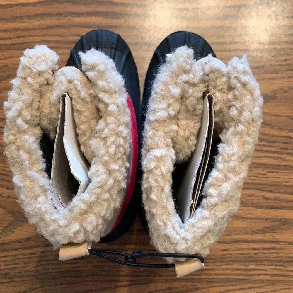NWT Gymboree Kids Boots. Tan, Red&Black. Size 12.​​​​​​​​​​​​​​​
